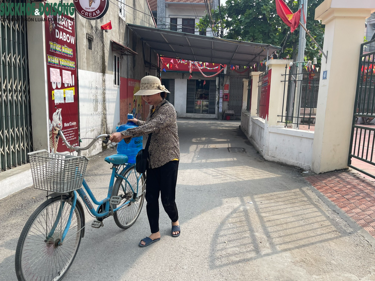 Hàng nghìn hộ dân ở Hà Nội "kêu than" vì mất nước sạch nhiều ngày - Ảnh 6.