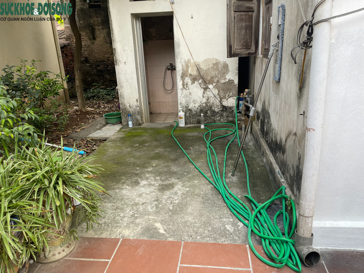 Hàng nghìn hộ dân ở Hà Nội "kêu than" vì mất nước sạch nhiều ngày - Ảnh 8.