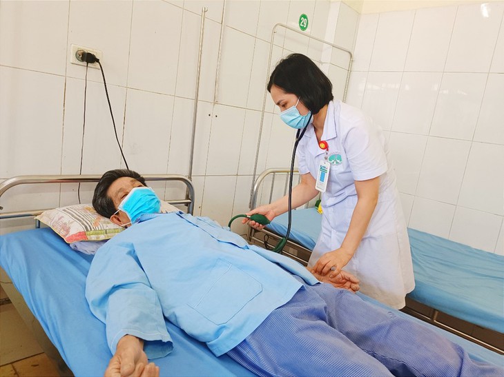 Cấy máy phá rung tự động, cứu sống bệnh nhân bị suy tim nặng - Ảnh 1. Cấy máy phá rung tự động, cứu sống bệnh nhân bị suy tim nặng - Ảnh 1.