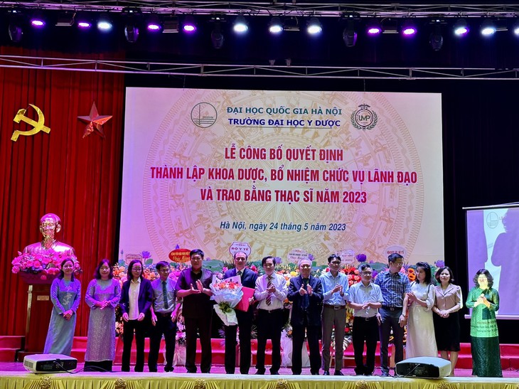 Trường Đại học Y Dược thành lập khoa Dược - Ảnh 2.