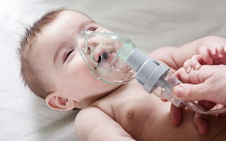 Dấu hiệu nhận biết hen ở trẻ còn đang bú mẹ