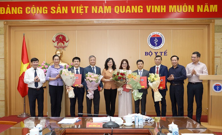 Bộ Y tế điều động, bổ nhiệm Lãnh đạo một số Vụ/Cục - Ảnh 1.
