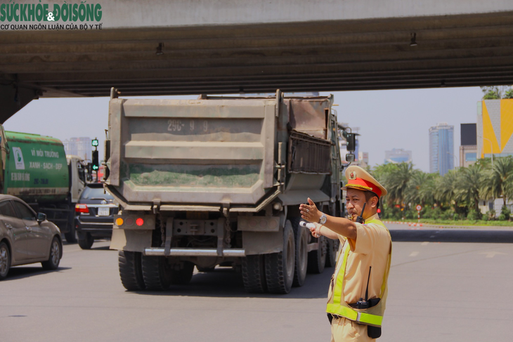 Số vụ tai nạn giao thông tăng trong tháng 5, hơn 100.000 phương tiện bị tạm giữ - Ảnh 2. Số vụ tai nạn giao thông tăng trong tháng 5, hơn 100.000 phương tiện bị tạm giữ - Ảnh 2.