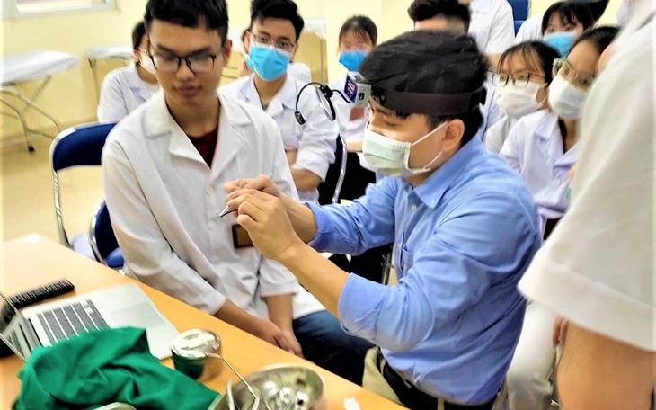 Bộ GDĐT nói gì về việc xét tuyển Y khoa bằng môn Văn?