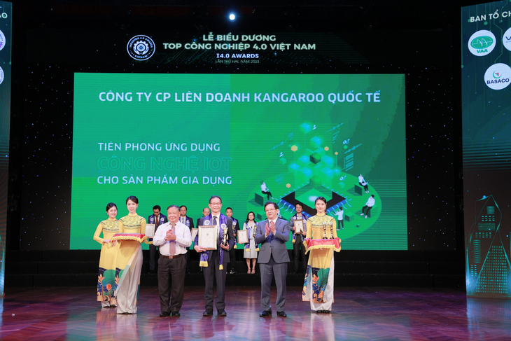 Tập đoàn Kangaroo nhận danh hiệu Top Công nghiệp 4.0 Việt Nam - Ảnh 2.