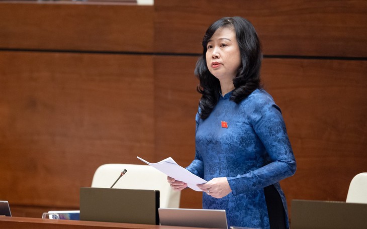 Bộ trưởng Bộ Y tế: Cuối tuần này Thủ tướng chủ trì họp xem xét chuyển COVID-19 xuống nhóm B để chuẩn bị công bố hết dịch
