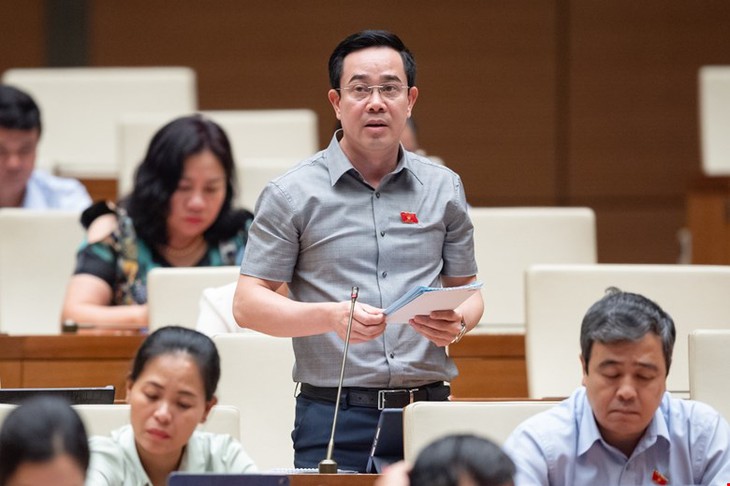 Nguồn lực cho y tế cơ sở còn hạn hẹp trong khi nhu cầu chăm sóc sức khỏe của người dân ngày càng cao - Ảnh 3.