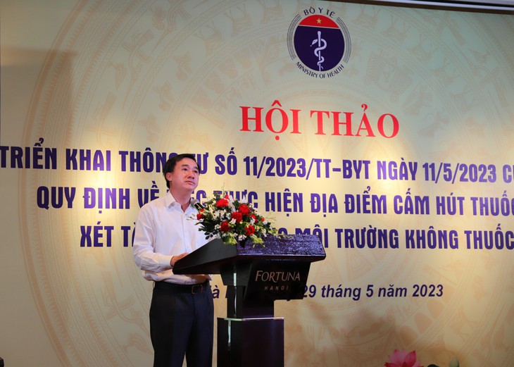 Thuốc lá gây ra 25 loại bệnh khác nhau như ung thư, bệnh tim mạch, gây bất lực ở nam giới... - Ảnh 1. Thuốc lá gây ra 25 loại bệnh khác nhau như ung thư, bệnh tim mạch, gây bất lực ở nam giới... - Ảnh 1.
