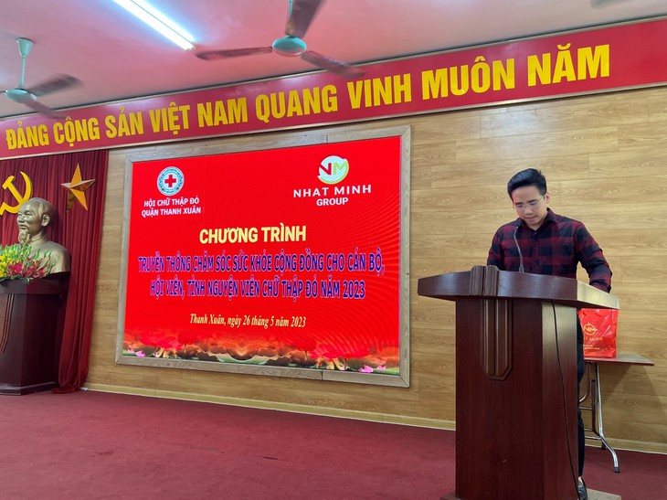 Công ty Cổ phần Nhật Minh Holdings Group chung tay chăm sóc sức khỏe cán bộ Hội Chữ thập đỏ - Ảnh 1.