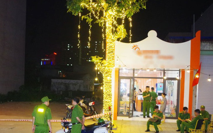Bắt đối tượng dùng súng bắn người ở quán kem