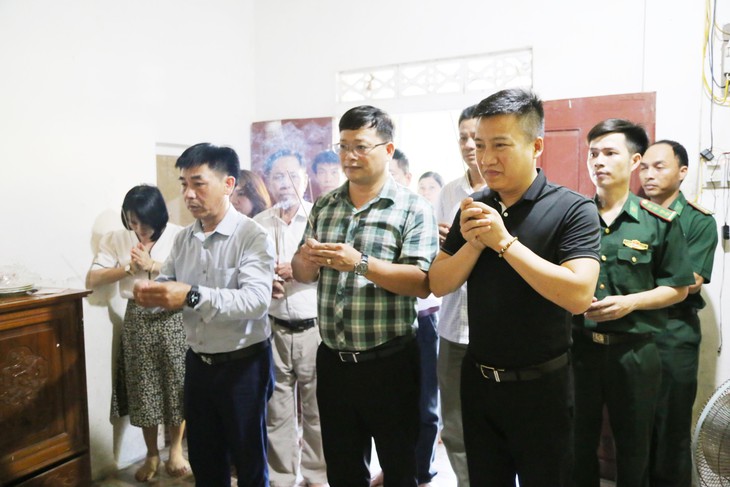 Hai anh em tử vong khi đi biển đánh bắt hải sản nhận tiền hỗ trợ từ nhà hảo tâm - Ảnh 1. Hai anh em tử vong khi đi biển đánh bắt hải sản nhận tiền hỗ trợ từ nhà hảo tâm - Ảnh 1.