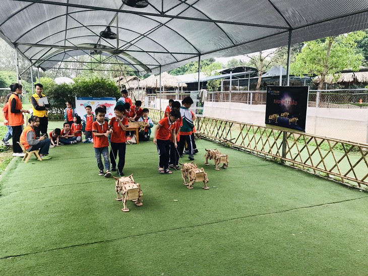Niềm "trăn trở" của phụ huynh khi có con nhỏ trong kỳ nghỉ hè - Ảnh 3. Niềm "trăn trở" của phụ huynh khi có con nhỏ trong kỳ nghỉ hè - Ảnh 3.