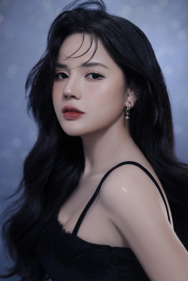 Hot streamer Aley Nguyễn thành công từ sự cố gắng, lạc quan - Ảnh 1.