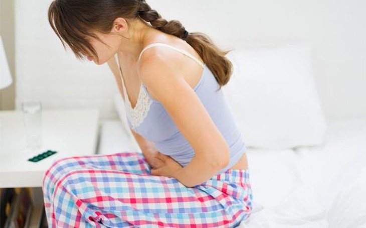 Đau bụng là một trong những vấn đề phổ biến nhất của kinh nguyệt. Ảnh minh họa