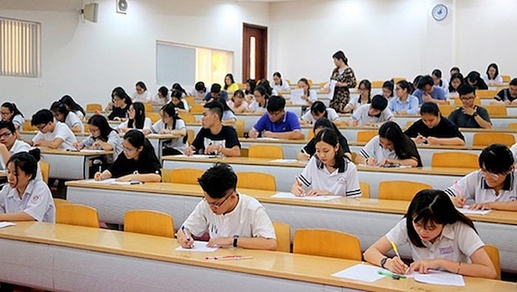 Năm 2023, những ngành học nào được miễn, giảm học phí cho sinh viên? - Ảnh 2.