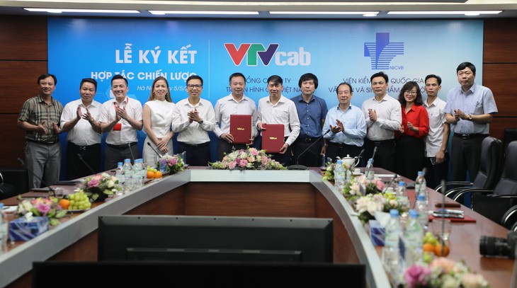 Nâng cao nhận thức cho người dân về vaccine phòng bệnh - Ảnh 1.