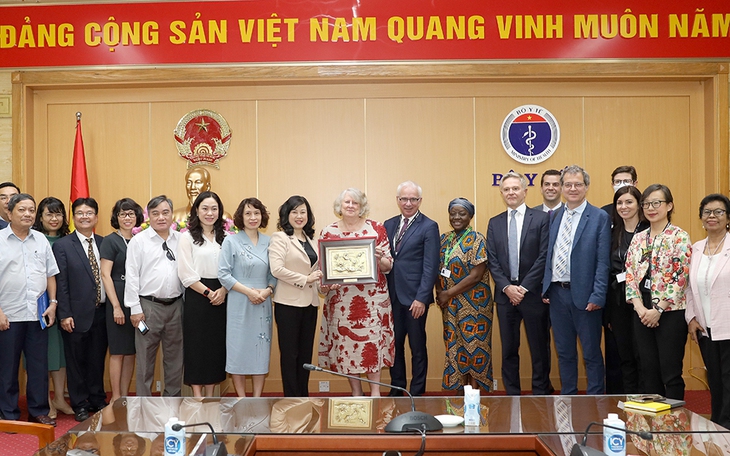 Quỹ Toàn cầu cam kết tiếp tục hỗ trợ Việt Nam trong phòng chống HIV/AIDS, lao và sốt rét