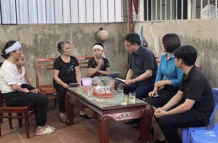 Vụ cô bám bản gặp tai nạn tử vong: Đề nghị chuyển công tác cho người chồng - Ảnh 2.