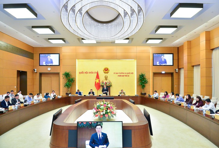 Phiên họp thứ 23 của UBTVQH: Sẽ dành nửa ngày để cho ý kiến đối với dự án Luật Đất đai (sửa đổi) - Ảnh 1. Phiên họp thứ 23 của UBTVQH: Sẽ dành nửa ngày để cho ý kiến đối với dự án Luật Đất đai (sửa đổi) - Ảnh 1.