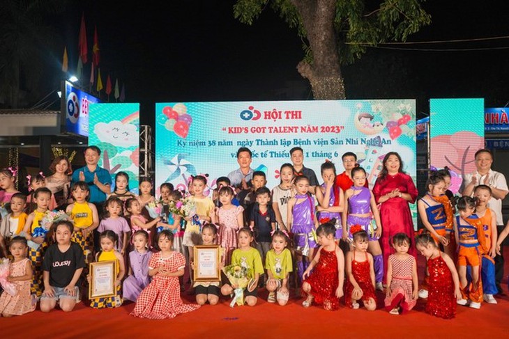 Sôi động Hội thi Tài năng Sản Nhi (Kid's Got Talent) - Ảnh 3.