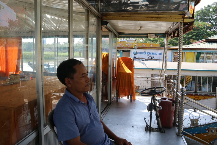 Hàng loạt thuyền rồng du lịch trên sông Hương sẽ bị "khai tử" - Ảnh 1. Hàng loạt thuyền rồng du lịch trên sông Hương sẽ bị "khai tử" - Ảnh 1.