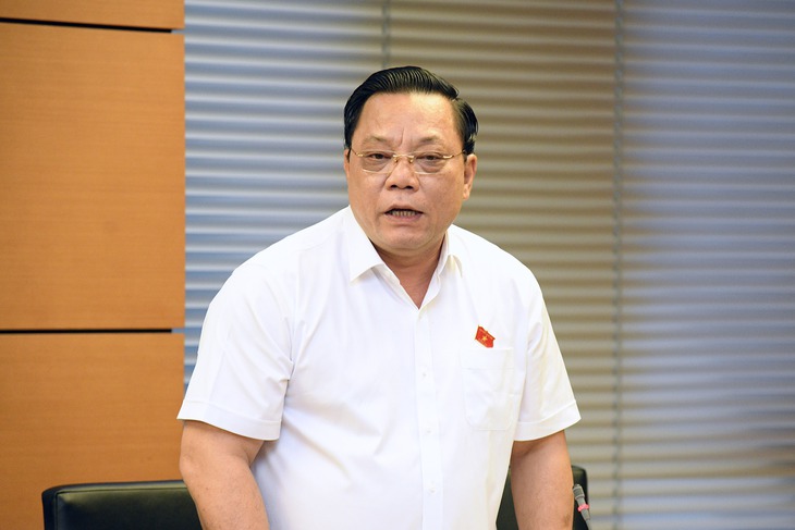 Nhiều ĐBQH bày tỏ đồng tình khi trẻ dưới 14 tuổi được cấp Căn cước công dân theo nhu cầu - Ảnh 2.