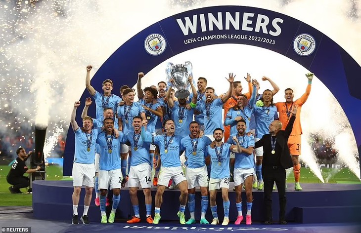Khoảnh khắc đáng nhớ trong ngày Man City vô địch Champions League - Ảnh 1. Khoảnh khắc đáng nhớ trong ngày Man City vô địch Champions League - Ảnh 1.