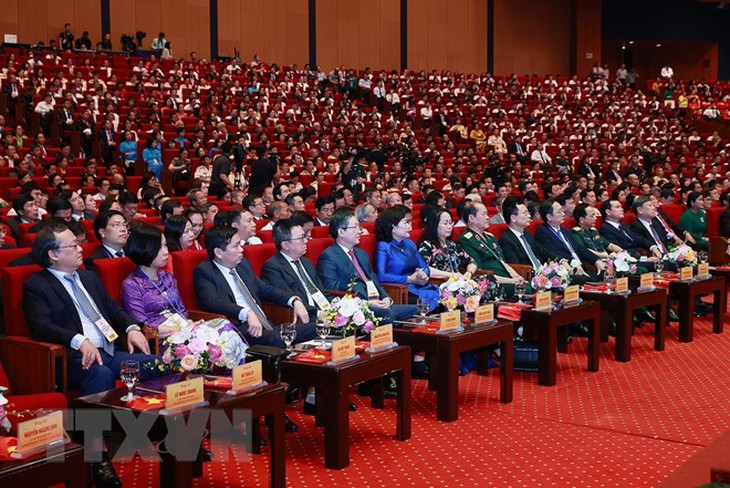 Mỗi điển hình tiên tiến lan tỏa ý thức trách nhiệm và sự cống hiến - Ảnh 13.