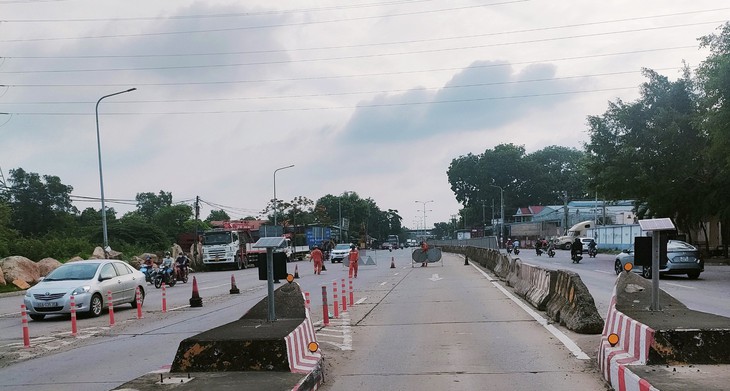 Việc tháo dỡ 2 trạm thu phí bỏ hoang sẽ hoàn thành trong tháng 6 - Ảnh 4.