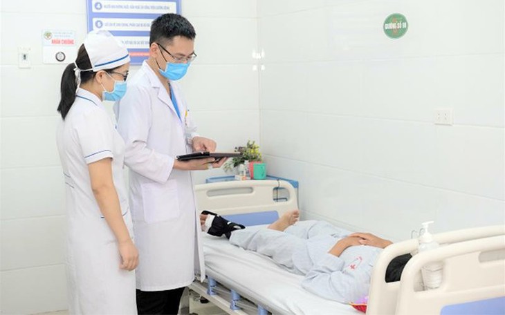 Đẩy nhanh chuyển đổi số, ứng dụng thành công AI trong y tế, 90% người dân có hồ sơ sức khỏe điện tử