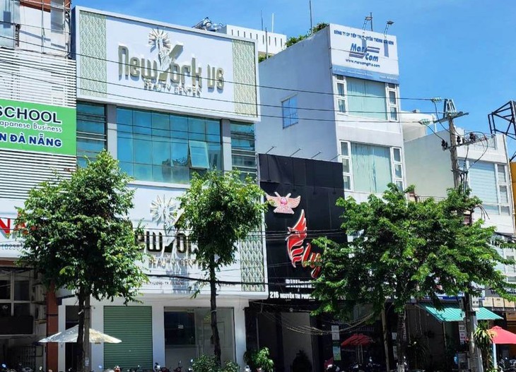 Bị xử phạt, thẩm mỹ viện “thoát xác” đổi tên khiến nhiều khách hàng lo lắng - Ảnh 1. Bị xử phạt, thẩm mỹ viện “thoát xác” đổi tên khiến nhiều khách hàng lo lắng - Ảnh 1.