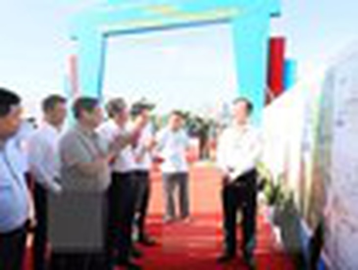 Thủ tướng phát lệnh khởi công đồng loạt 3 dự án giao thông quan trọng - Ảnh 9.
