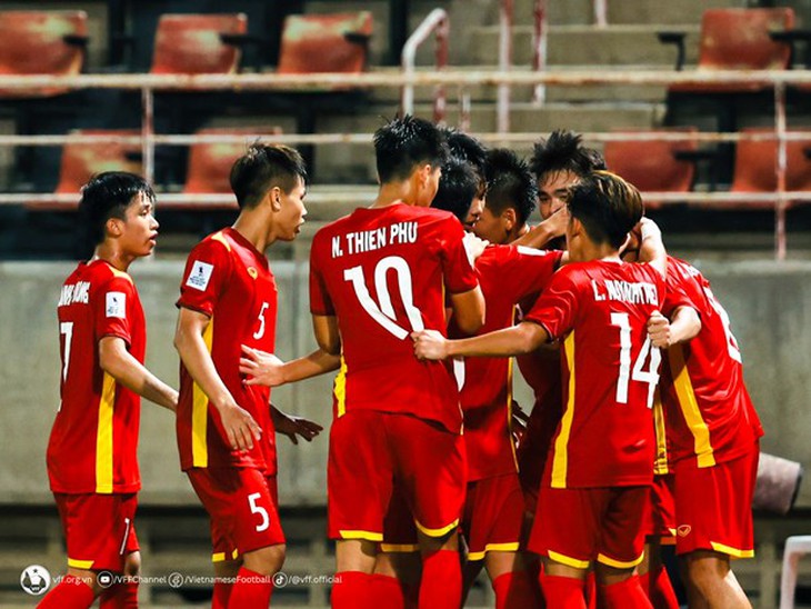 U17 Việt Nam hòa đáng tiếc trong ngày ra quân giải U17 châu Á - Ảnh 2. U17 Việt Nam hòa đáng tiếc trong ngày ra quân giải U17 châu Á - Ảnh 2.