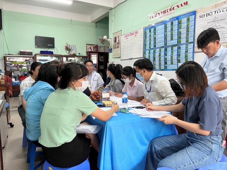 Bệnh tay chân miệng gia tăng tại khu vực phía Nam, Sở Y tế TP.HCM lên 3 kịch bản đối phó - Ảnh 1.