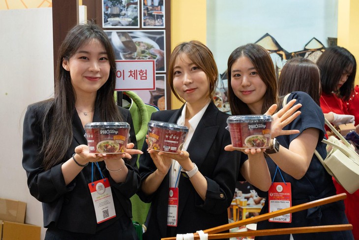 Lần đầu tiên ra mắt, hương vị Phở Story chiếm trọn cảm tình người Hàn - Ảnh 5.
