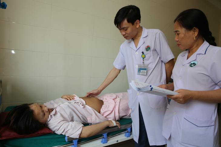Cứu sống sản phụ song thai bị tiền sản giật nặng, băng huyết do đờ tử cung - Ảnh 1. Cứu sống sản phụ song thai bị tiền sản giật nặng, băng huyết do đờ tử cung - Ảnh 1.