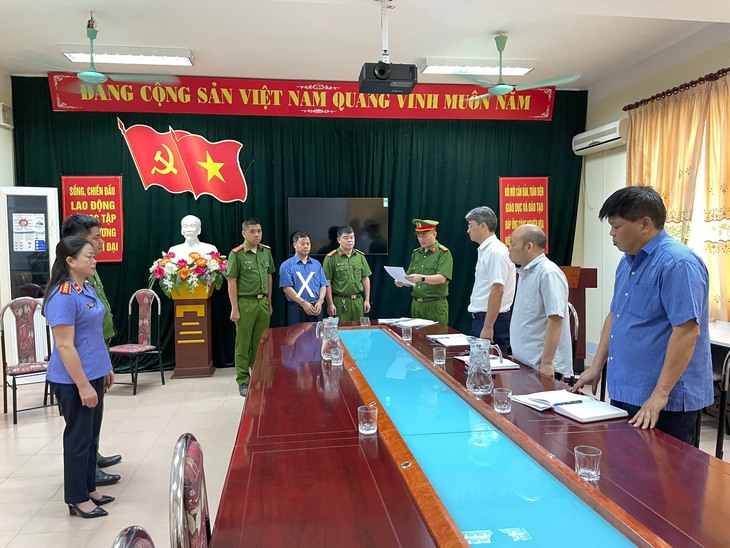 Khởi tố, bắt giam Giám đốc Trung tâm của trường Đại học Tây Bắc - Ảnh 1.