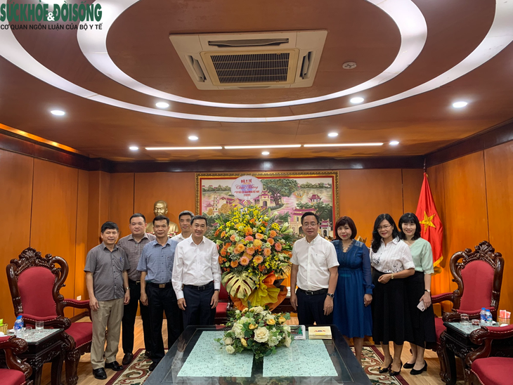 Vun đắp để mối quan hệ giữa ngành y tế và các cơ quan báo chí ngày càng phát triển, bền chặt - Ảnh 1. Vun đắp để mối quan hệ giữa ngành y tế và các cơ quan báo chí ngày càng phát triển, bền chặt - Ảnh 1.
