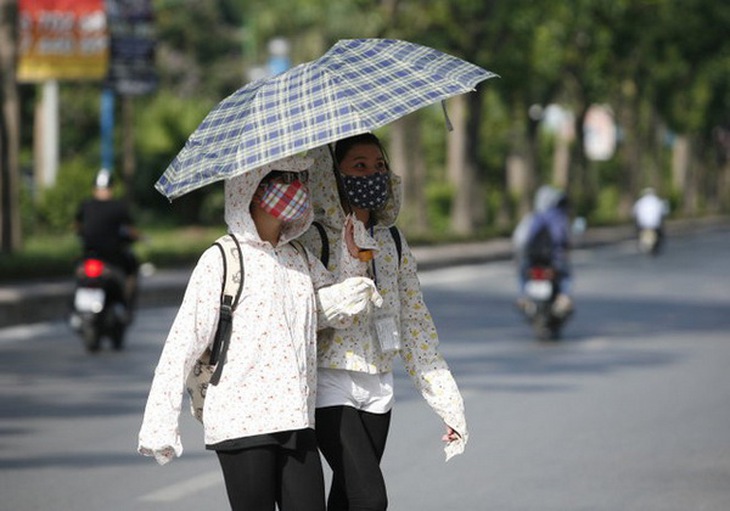 Thời tiết hôm nay 21/6: Bắc Bộ giảm mưa, nắng nóng tăng mạnh - Ảnh 1. Thời tiết hôm nay 21/6: Bắc Bộ giảm mưa, nắng nóng tăng mạnh - Ảnh 1.