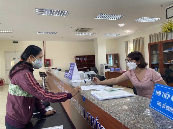 Thủ tục giải quyết chế độ thai sản khi công ty chưa đóng đủ BHXH cần biết - Ảnh 1.