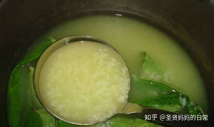 Món ăn bài thuốc hỗ trợ điều trị bệnh tay chân miệng - Ảnh 2.