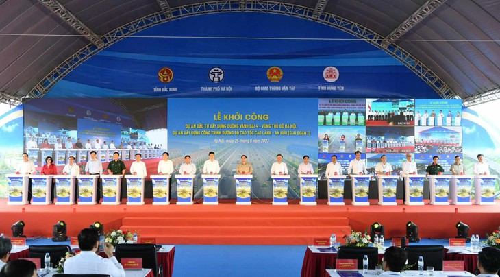 Hà Nội chính thức khởi công dự án đường Vành đai 4 – Vùng Thủ đô - Ảnh 1.