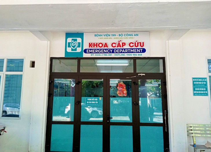 Diễn biến mới vụ đoàn khách du lịch nhập viện vì ngộ độc thực phẩm ở Đà Nẵng - Ảnh 1.