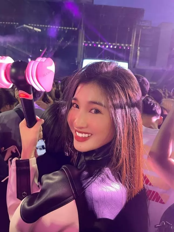 BlackPink tổ chức 2 đêm concert tại Hà Nội: Dàn sao Việt bấn loạn, đua nhau 'săn vé' - Ảnh 5. BlackPink tổ chức 2 đêm concert tại Hà Nội: Dàn sao Việt bấn loạn, đua nhau 'săn vé' - Ảnh 5.