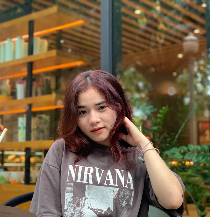 MS 855: Nữ sinh viên năm 3 đành gác lại giảng đường đại học, mong có tiền điều trị bệnh - Ảnh 2. MS 855: Nữ sinh viên năm 3 đành gác lại giảng đường đại học, mong có tiền điều trị bệnh - Ảnh 2.