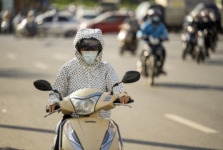 Nắng nóng với nhiệt độ cao sắp bao phủ miền Bắc và miền Trung - Ảnh 2.