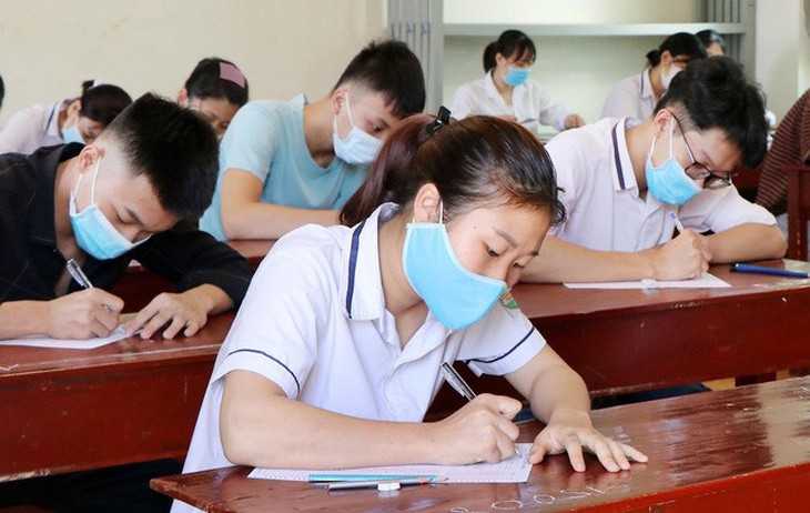 Nếu thí sinh bị ốm khi đang làm bài thi tốt nghiệp THPT thì xử lý thế nào? - Ảnh 2. Nếu thí sinh bị ốm khi đang làm bài thi tốt nghiệp THPT thì xử lý thế nào? - Ảnh 2.