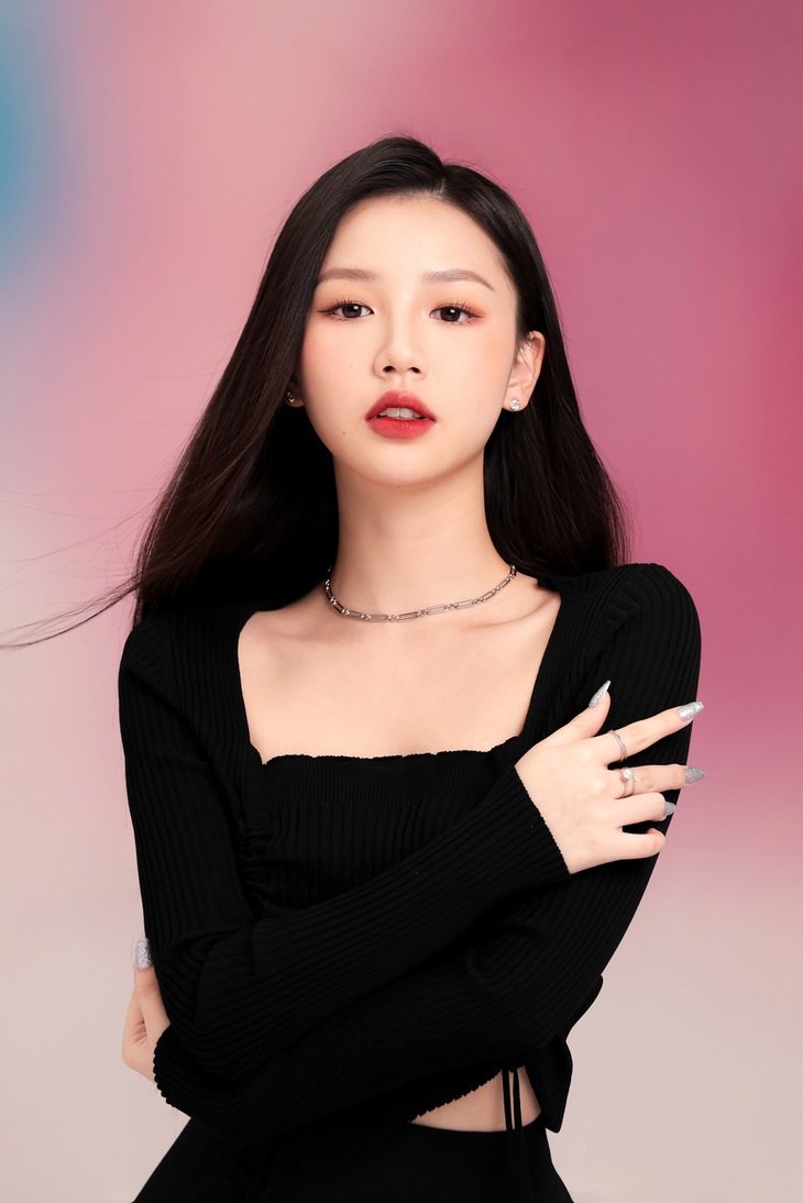 Chân dung 4 nghệ sĩ GenZ "khuấy đảo" đại nhạc hội 8Wonder - Ảnh 4.