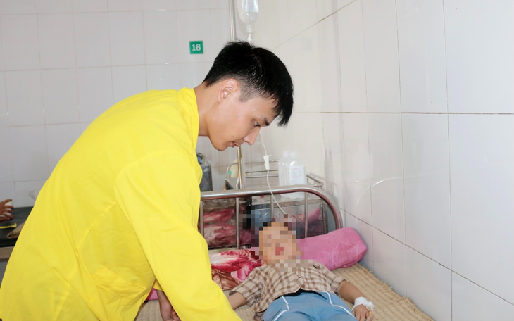 Đừng vội nghĩ trẻ sơ sinh sùi bọt miệng chỉ là ọc sữa - Ảnh 3.