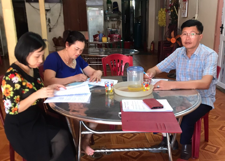 Quảng Bình: 43 thí sinh vắng thi, lực lượng y tế hỗ trợ từ vòng ngoài đến vòng trong - Ảnh 2. Quảng Bình: 43 thí sinh vắng thi, lực lượng y tế hỗ trợ từ vòng ngoài đến vòng trong - Ảnh 2.